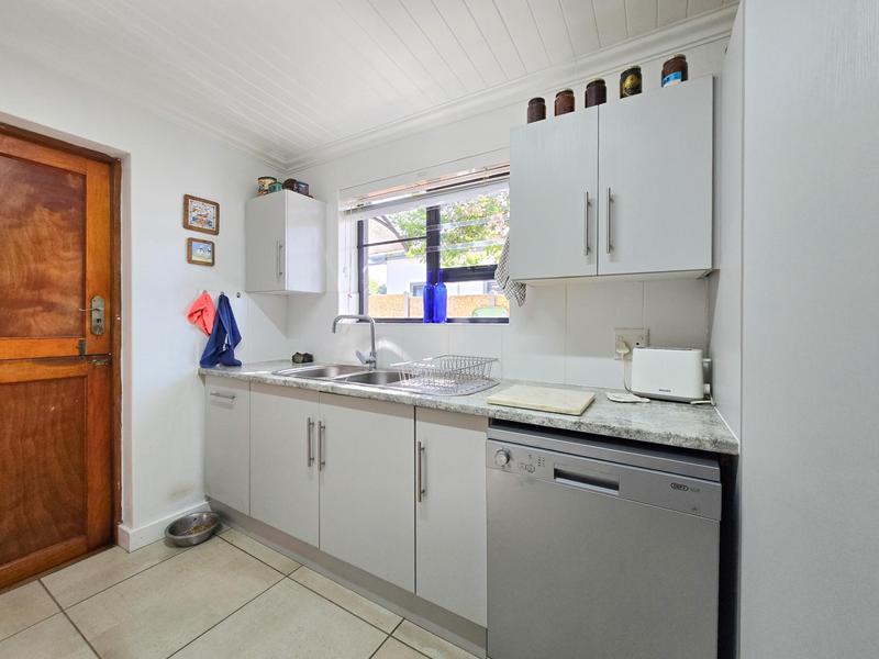 3 Bedroom Property for Sale in Stilbaai Wes Western Cape